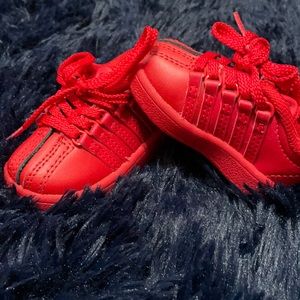 Red KSwiss